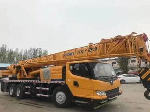 κινητός γερανός XCMG 25TON