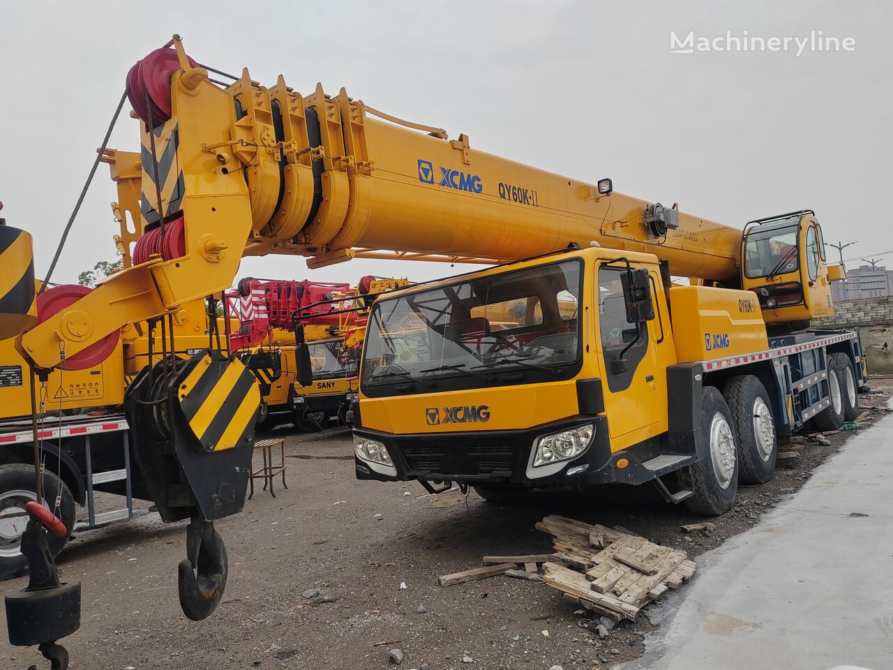 κινητός γερανός XCMG XCMG QY60K 60 ton used mobile truck crane on sale