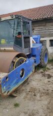 οδοστρωτήρας γαιών AMMANN AC 110