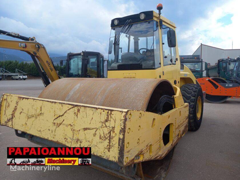 οδοστρωτήρας γαιών BOMAG BW 219 DH